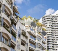 Rocazur – Spacious Office for Sale – La Rousse / Saint-Roman