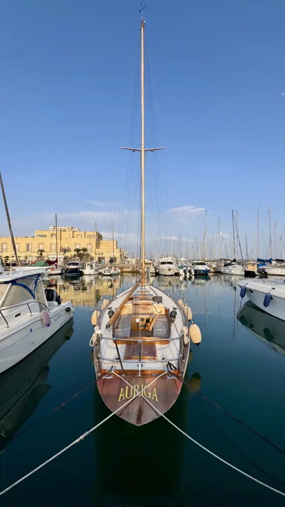 Classic Sailing Yacht – Design by Carlo Sciarrelli..