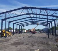 We manufacture HEB or HEA steel structures.
The p..
