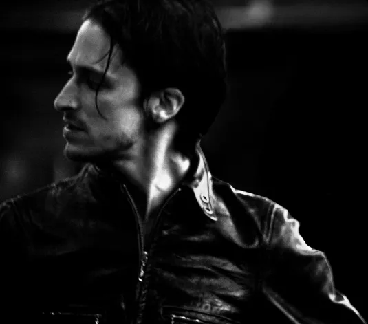 Thursday Live Sessions – Jimmy Gnecco (OURS)