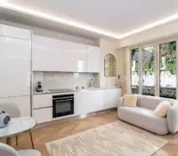 1 BEDROOM NEAR CARRÉ D'OR