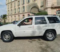 Grand Jeep Cherokee WJ series V8 4.7 ecco ethanol for country mountain tours in the back country of the mercantor national parks....