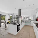 Sale contemporary villa with sea view in Grimaud – Gallery 5