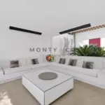 Sale contemporary villa with sea view in Grimaud – Gallery 8