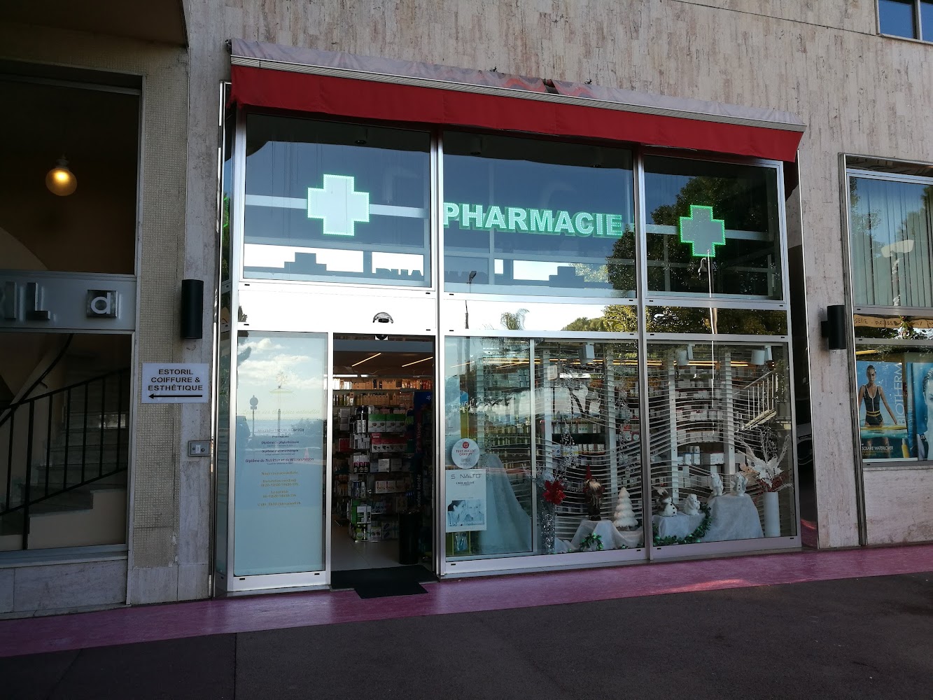 Pharmacy Estoril